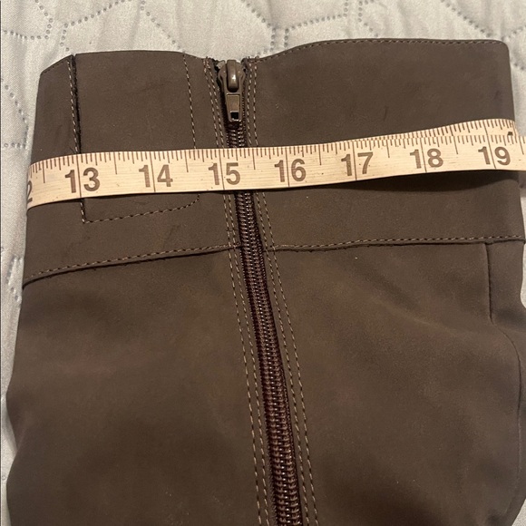 Women’s Dark Gray Boots - Picture 9 of 10